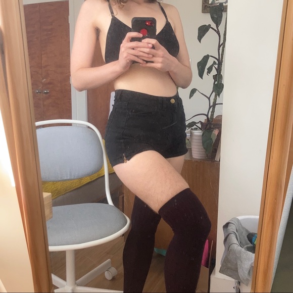 Ribbed Cotton High Socks - Picture 2 of 4